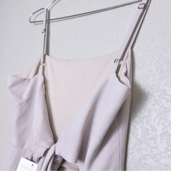 NWT Show Me Your Mumu Lauren Tie Back Chiffon Maxi Dress S Show Me Ring Crisp - Picture 10 of 16